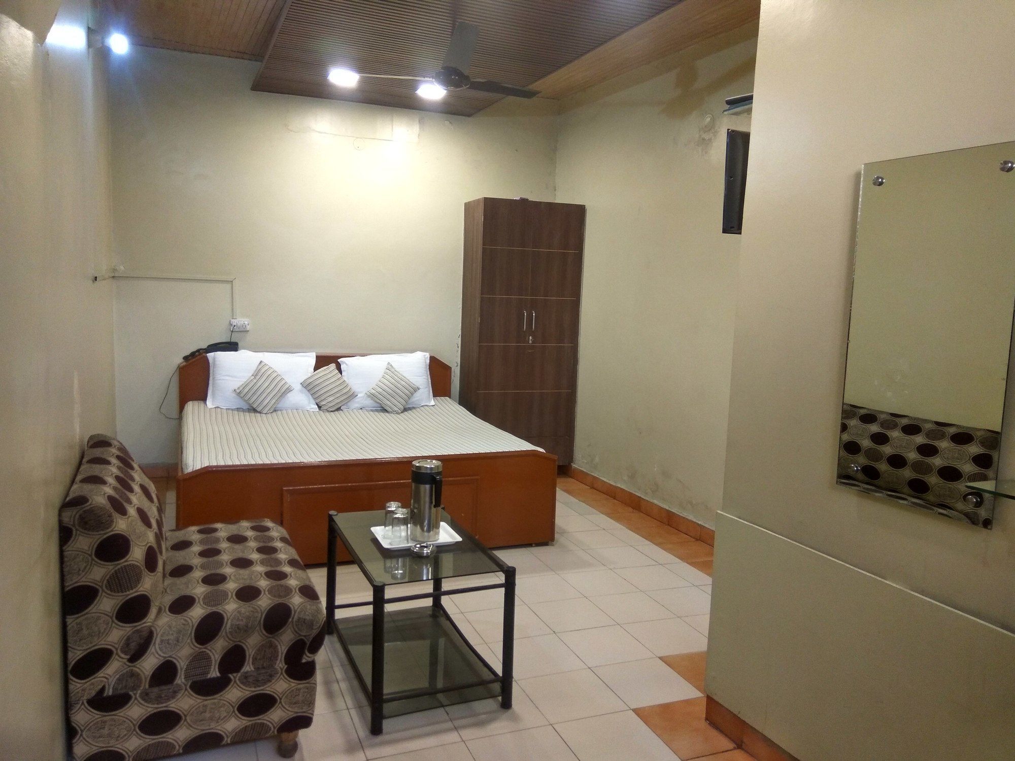 Hotel Palace Amritsar Ngoại thất bức ảnh