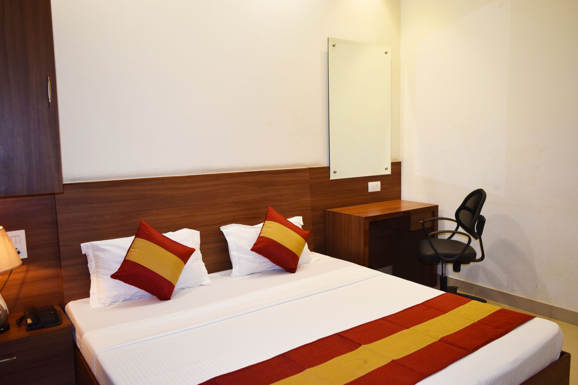 Hotel Palace Amritsar Ngoại thất bức ảnh